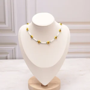 Collar de Girasoles Radiantes